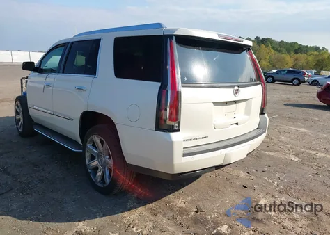 2015 Cadillac Escalade Luxury z USA, uszkodzony, nr VIN 1GYS3BKJ0FR222974
